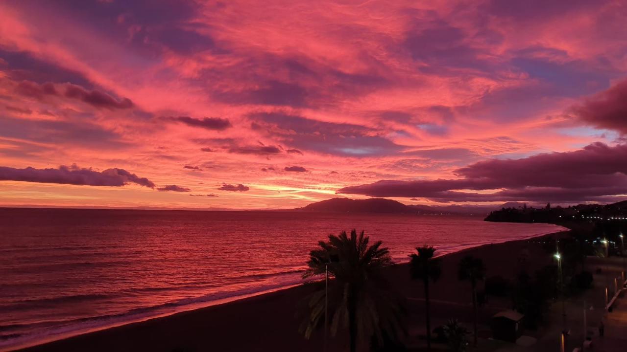 Primera Linea De Playa Con Vistas Al Mar 林孔-德拉维多利亚 外观 照片